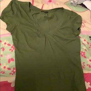 This cute green shirt 😍